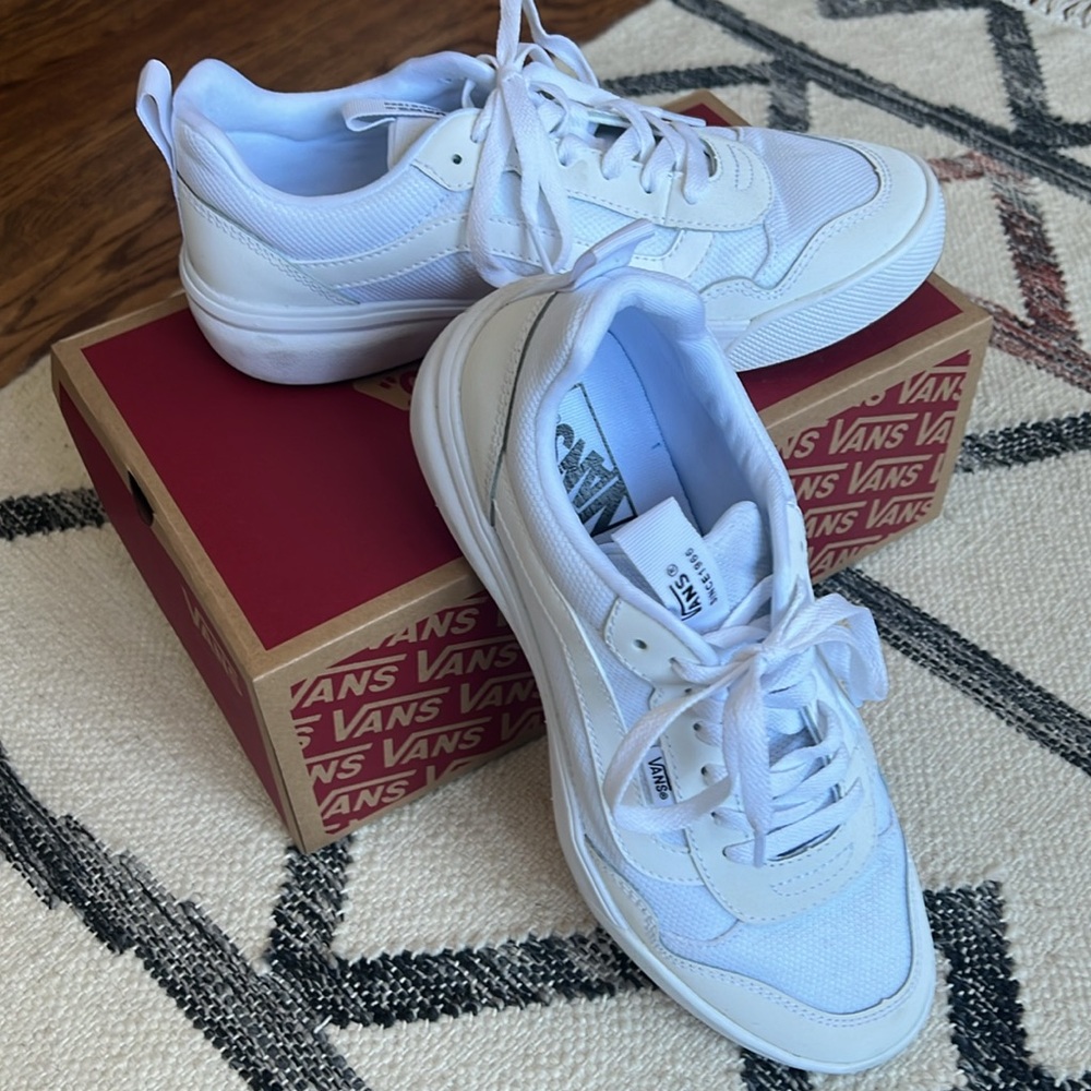 Vans Ultrarange Exo Sz 9.5